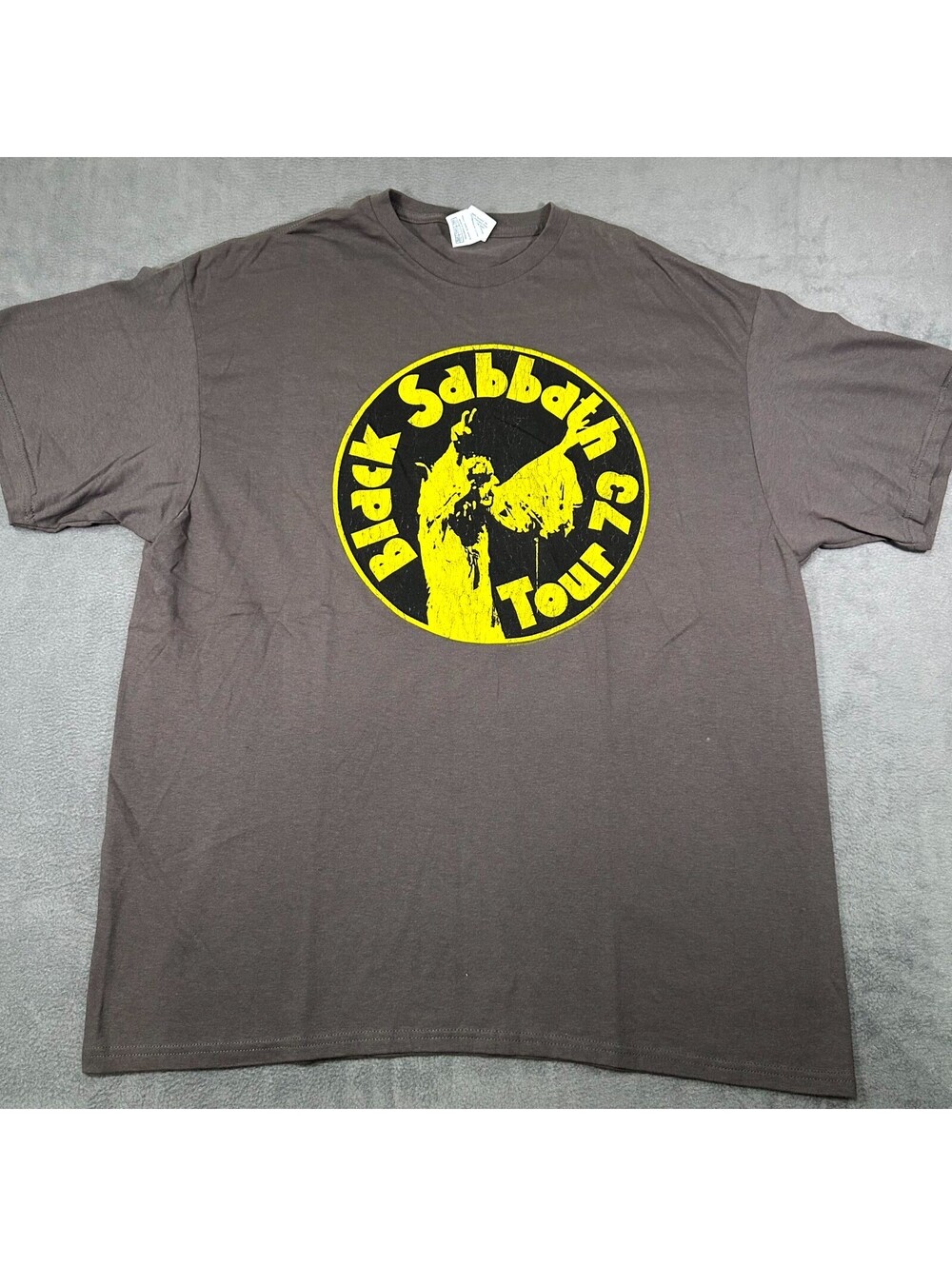 Delta Pro Weight T-Shirt Charcoal Gray Mens 2XL Black Sabbath Graphic Tour 1973